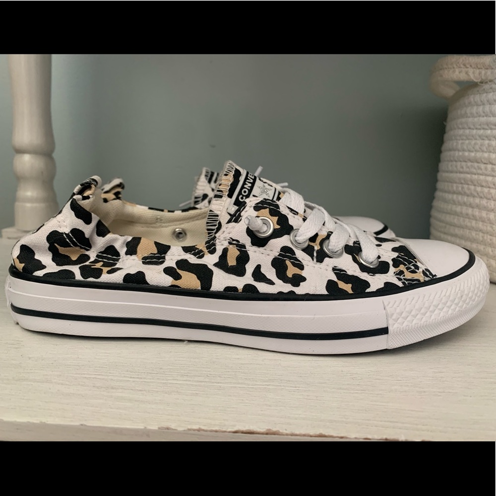 NWOT - Cheetah Converse Slip